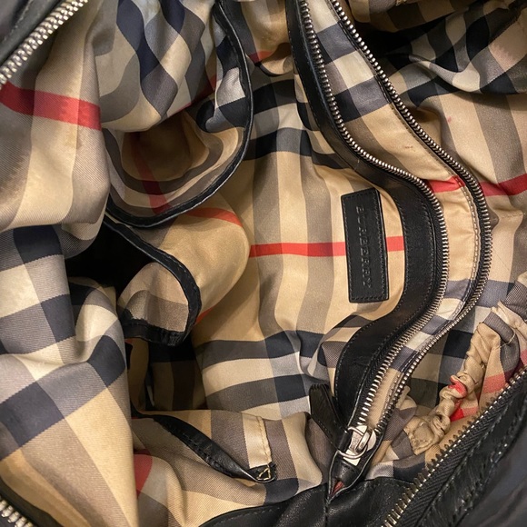 Burberry Diaper Bag and change pad - Picture 6 of 9